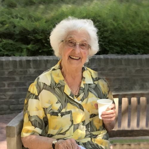 Yvonne Vande Moortele Yvonne Vande Moortele